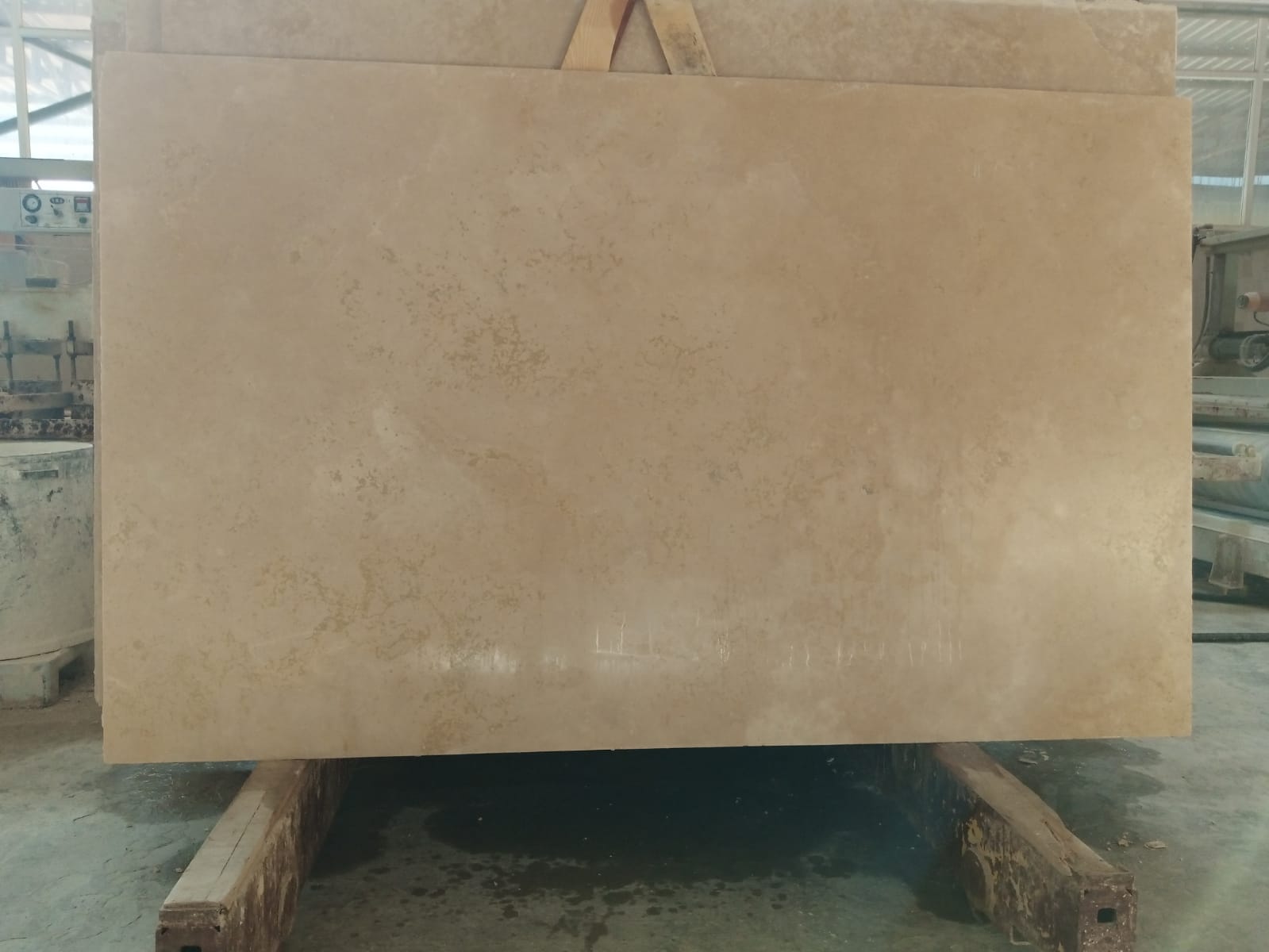 Medium Travertine