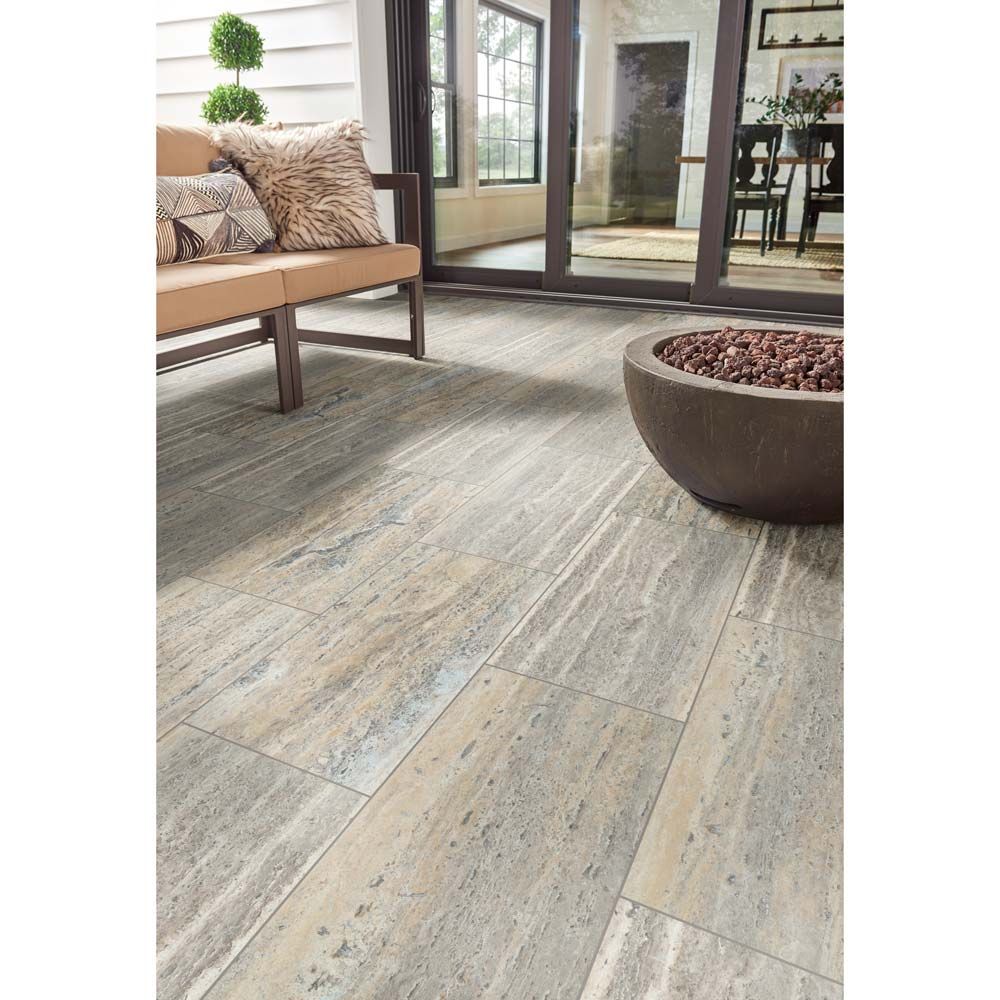 Silver Travertine Vein Cut